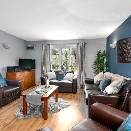Hassop Cottage - Darwin Lake Holiday Village Матлок Екстер'єр фото