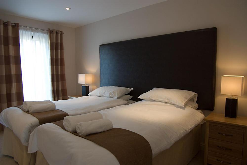 Hassop Cottage - Darwin Lake Holiday Village Матлок Екстер'єр фото